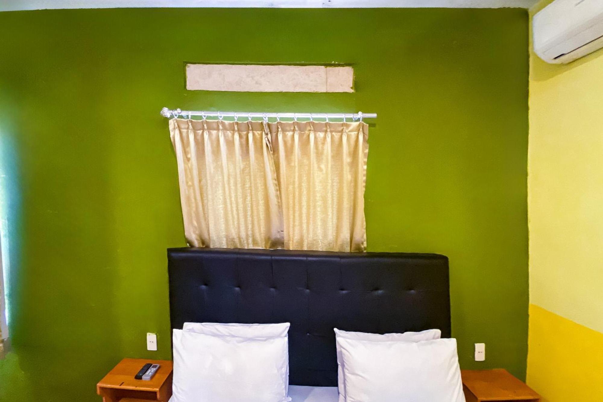 Hotel Reddoorz At Sentosa Jaya Helvetia Medan Exterior foto
