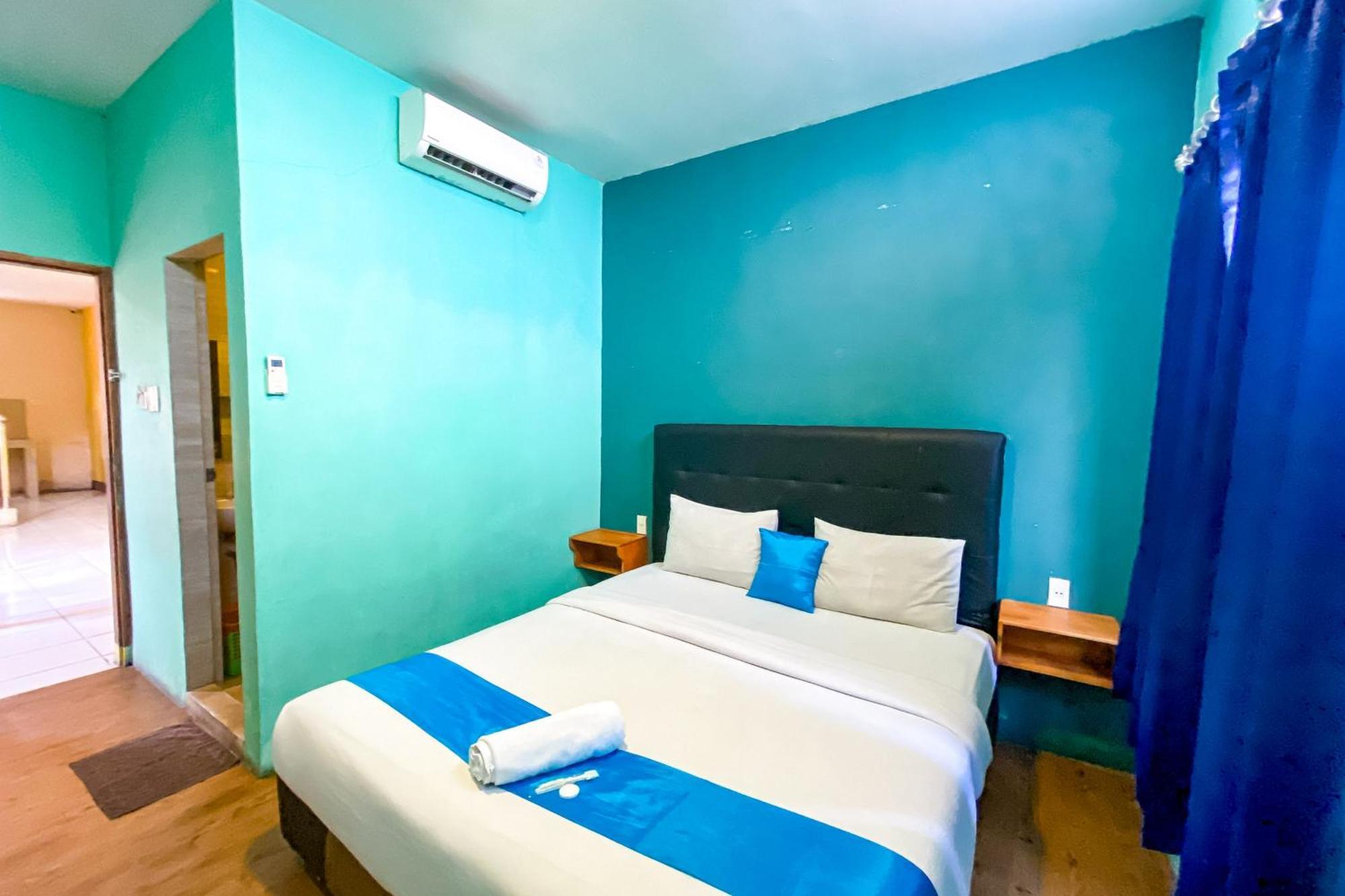 Hotel Reddoorz At Sentosa Jaya Helvetia Medan Exterior foto