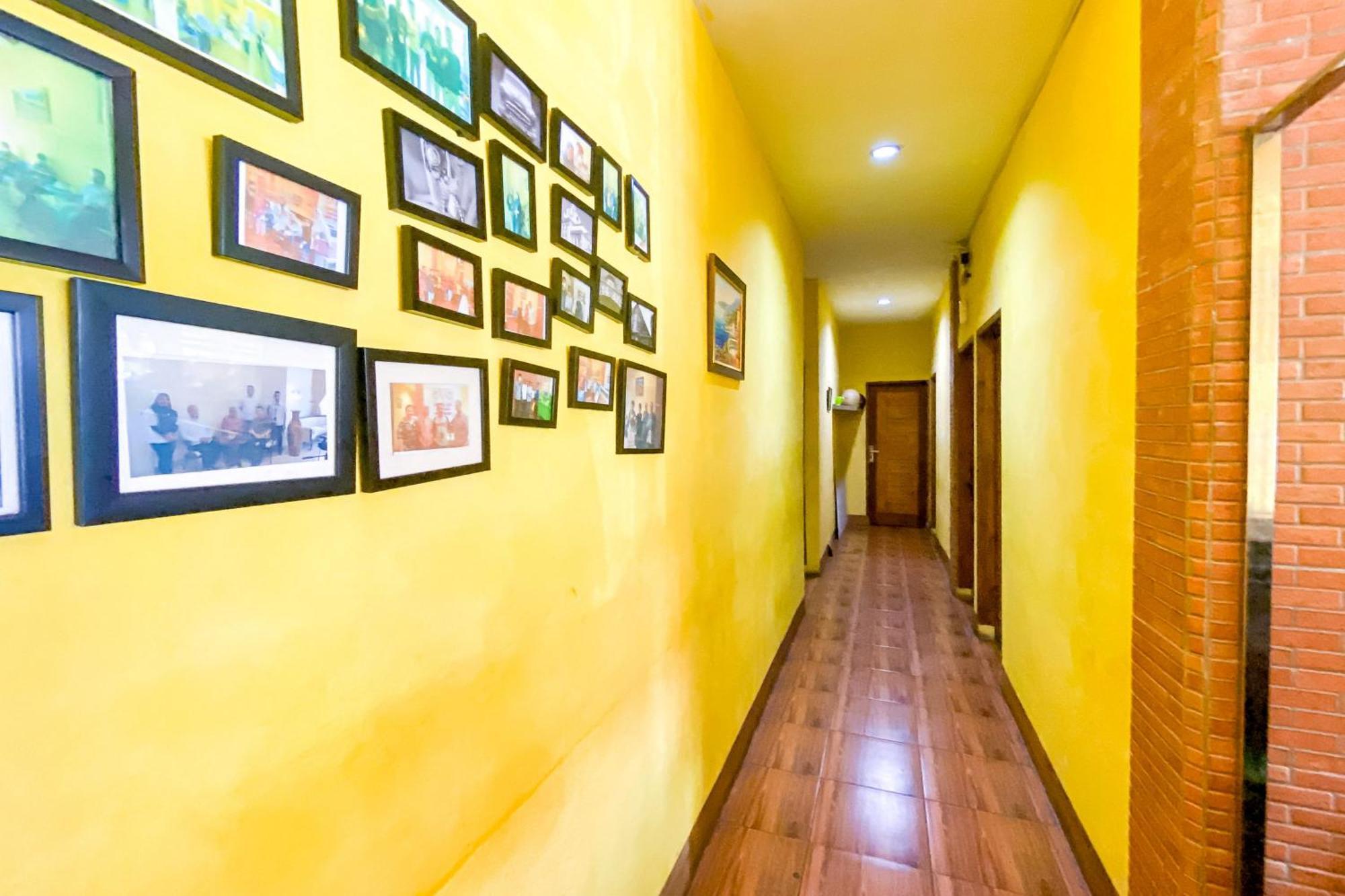 Hotel Reddoorz At Sentosa Jaya Helvetia Medan Exterior foto